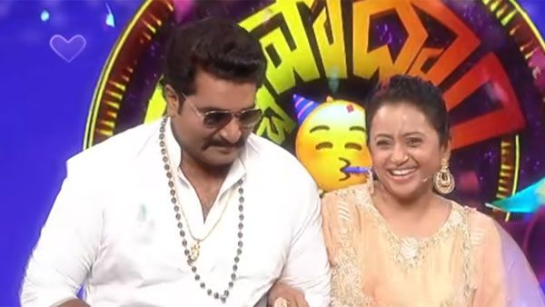 రాజీవ్ కనకాల కోసం కదిలిన సుమ.. ఏకంగా అందరి ముందే అలా చేయడంతో షాక్!