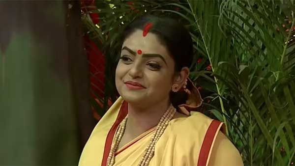 సీతగా వంటలక్క రాముడిగా డాక్టర్ బాబు.. రామాయణ గాథతో ‘కార్తీకదీపం’ టీం