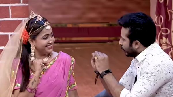 లిప్‌లాక్ కావాలి అంటూ లాస్య: ఎన్నో ఏళ్లుగా దాని కోసమే వెయిటింగ్ అంటూ రవి..ఇద్దరి కెమిస్ట్రీ కేక