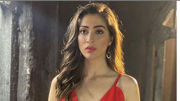 Raai Laxmi engagement: డేటింగ్ మేటర్ రివీల్ చేసిన రత్తాలు.. పర్సనల్ అంటూనే సీక్రెట్ లీక్