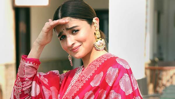 మెగా హీరోతో అలియాభట్.. RRR హీరోయిన్‌కు మరోసారి రొమాన్స్!