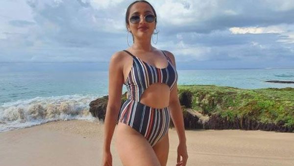 బికినీలో కేక పెట్టించిన తేజస్వి మదివాడ.. ఎప్పుడు ఫ్రీ అంటూ కవ్వించిన అందాల భామ!