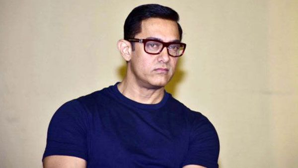 నిజంగానే తాగేసి నటించిన అమీర్ ఖాన్.. దర్శకుడు వద్దని చెప్పినా వినలేదు.. ఆ దెబ్బతో 450కోట్లు!