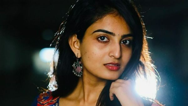 మరోసారి రెచ్చిపోయిన అనన్య నాగళ్ల: లేలేత అందాలను చూపిస్తూ.. గతంలో కనిపించనంత ఘాటుగా!