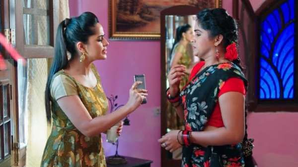 Karthika Deepam June 12th Episode: కడుపుతో ఉన్నది నిజమేనా? నాటకమా? మోనితపై ప్రియమణి అనుమానం