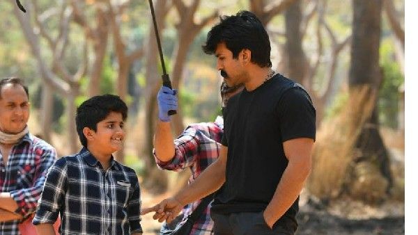 మిస్టరీ బాయ్‌తో రాంచరణ్.. సోషల్ మీడియాలో జోరుగా ట్రెండింగ్.. ఎవరంటే?