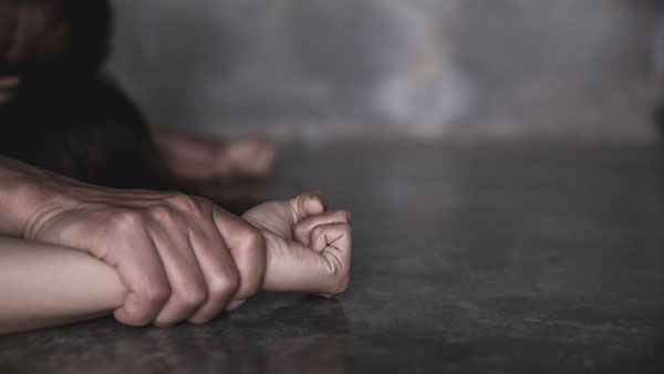 బిగ్‌బాస్ కంటెస్టెంట్‌పై అత్యాచారయత్నం.. స్నేహితుడే కీచకుడిగా మారి..