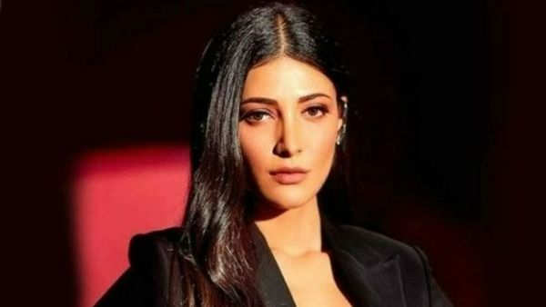 ‘సలార్’ నుంచి షాకింగ్ అప్‌డేట్: ప్రభాస్‌తో పాటు ఫైటింగ్‌కు సిద్ధమైన శృతి హాసన్