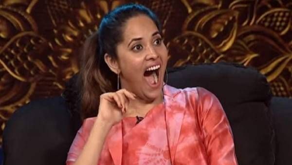 నైట్ అయింది ఏంటి మరీ అంటూ సుధీర్ కొంటె ప్రశ్న: గు* అని సిగ్గుతో నాలుక కరుచుకున్న యాంకర్