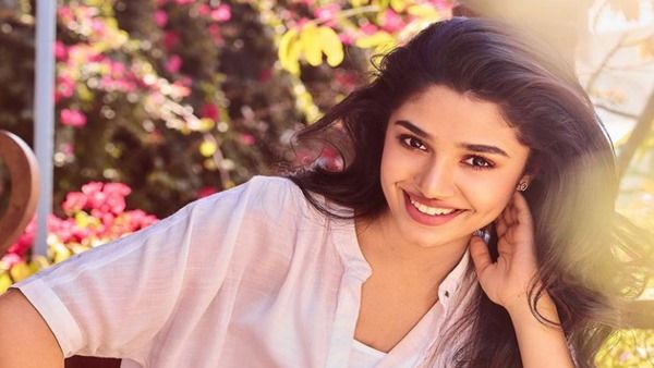 Krithi Shetty: ఉప్పెన బ్యూటీకి మరో ఇంట్రెస్టింగ్ ఆఫర్.. ఇది నిజమైతే మరో స్థాయికి వెళ్లినట్లే..