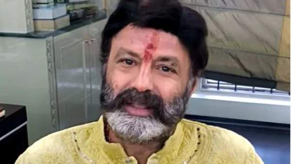 MAA Elections : వారిని టార్గెట్ చేసిన బాలకృష్ణ.. రాసుకు పూసుకు తిరుగుతున్నారంటూ!