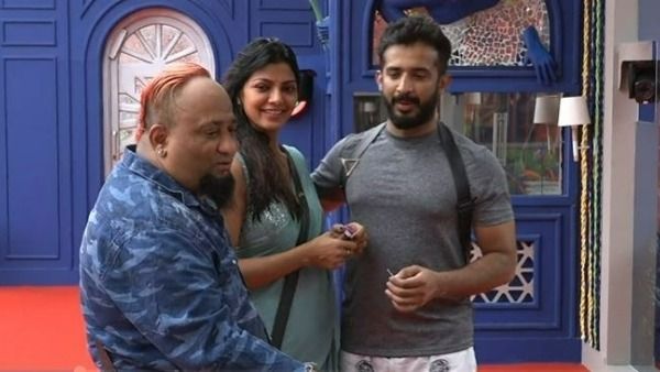 Bigg Boss Telugu 5 Unseen: ముగ్గురు అంటీలతో లోబో లవ్ ట్రాక్.. మధ్యలో దూరిన యాంకర్ రవి.. బావా అంటూ!