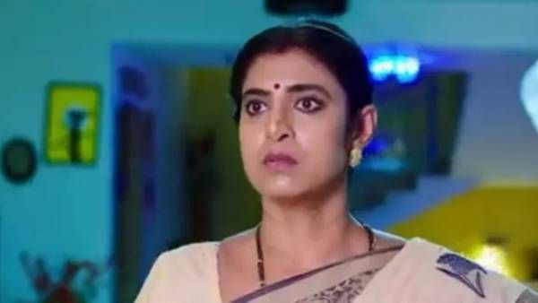 Intinti Gruhalakshmi September 25th Episode: అక్షరకు లాస్య అదిరిపోయే గిఫ్ట్.. తులసిని తప్పించాలని!