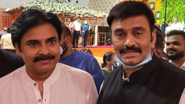 టిక్కెట్లు వ్యాపారం ఏంటి ?.. ఇది దిగజారుడుతనమే.. పవన్ ను లాగుతూ వైసీపీ ఎంపీ సంచలనం!