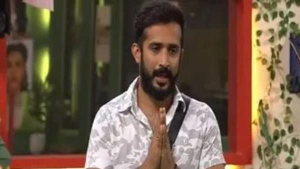 Bigg Boss: షోలో రవి వింత ప్రవర్తన.. అందరి ముందే సిగ్గు లేకుండా.. ముగ్గురు ఆడవాళ్ల పేర్లు చెబుతూ!