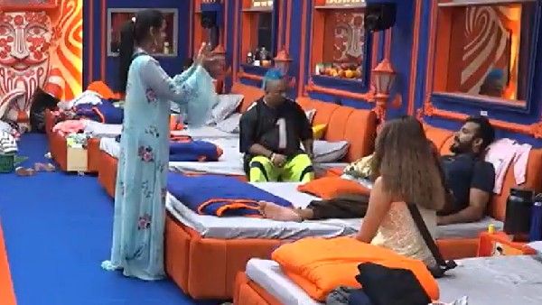 Bigg boss 5: వెక్కిలి చేష్టలతో రెచ్చగొట్టిన RJ కాజల్.. నేను విలన్ అవుతాను అంటూ రవి వార్నింగ్