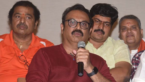 ముండ మోసినట్టు ఎందుకు ఏడుపు? అవసరమైతే కృష్ణుడు రంగంలోకి.. వీకే నరేష్ వివాదాస్పద వ్యాఖ్యలు