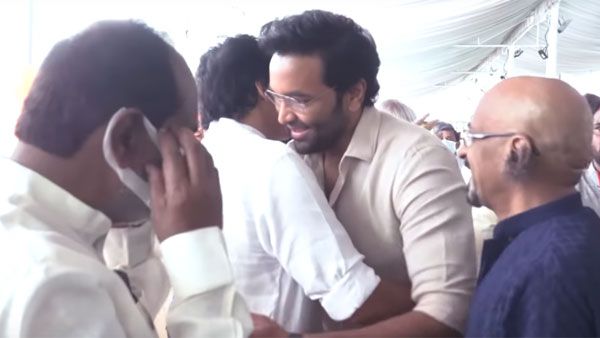 Manchu Vishnuకు పవన్ హగ్.. ఇదిగో ప్రూఫ్ అంటూ వీడియో పోస్ట్ చేసిన విష్ణు.. అందుకే మాట్లాడలేదట!