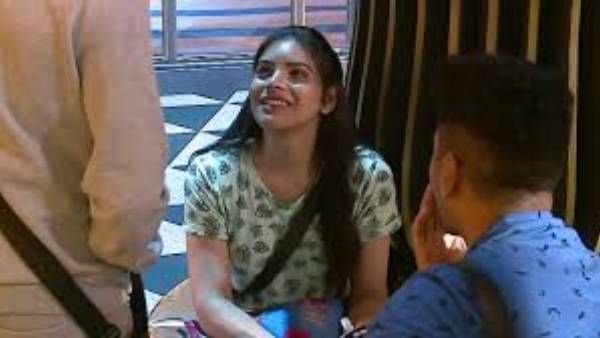 Bigg Boss 5: ఎలిమినేషన్‌ను ముందే ఊహించిన ప్రియాంక.. అప్పుడు నేను ఉండను అంటూ..