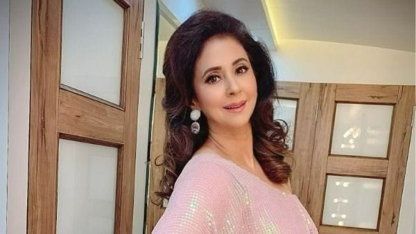 ఇష్టం లేకున్నా ఆ నటుడి బనియన్ వేసుకున్నా, .. సీక్రెట్ బయటపెట్టిన ఊర్మిళ !