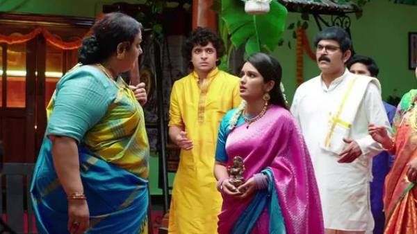 Janaki Kalaganaledu November 19th: మైరావతి మొండిపట్టు.. జానకి చెంప పగలగొట్టాలని ఆదేశం!