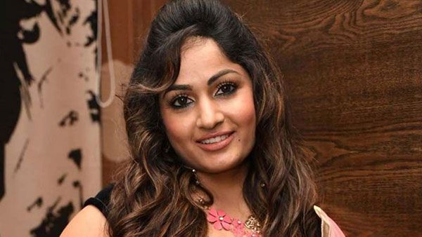 VJ Sunny కి సపోర్ట్ చేస్తారా? రేప్ చేస్తామంటూ రోహిణి, ఉమాదేవికి బెదిరింపులు.. ఫ్యాన్స్, పీఆర్‌లపై మాధవీలత