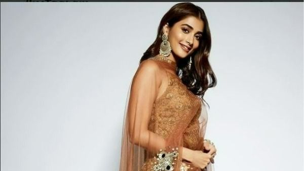 Pooja Hegde: బికినీలో ఉన్న సంగతి మర్చిపోయిందా.. ఈసారి అంతకుమించి అనేలా బుట్టబొమ్మ సెక్సీ లుక్స్