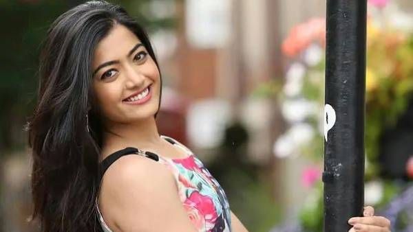 డేటింగ్‌పై ఓపెన్ అయిన రష్మిక మందన్నా: దానికి వయసుతో పని లేదు.. అతడిని ప్రేమిస్తే తప్పేంటి అంటూ!