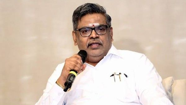 Sirivennela సీతారామశాస్త్రికి టాలీవుడ్ హీరోల నివాళి.. కంటతడి పెట్టుకున్న బాలకృష్ణ