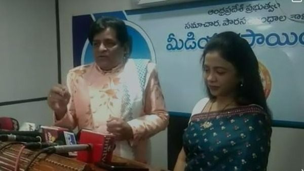 Chiranjeevi ని వైఎస్ జగన్ అవమానించలేదు.. ఆ రోజు జరిగిందందే.. నటుడు ఆలీ వివరణ