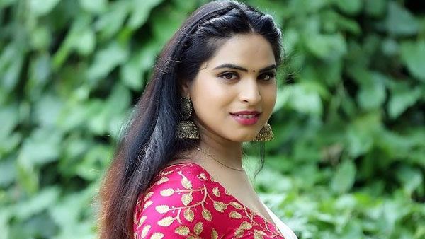 హాట్ వీడియోతో షాకిచ్చిన ప్రియాంక సింగ్: వామ్మో ఆమెను ఇలా చూశారంటే తట్టుకోలేరు!