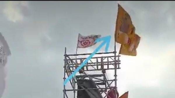 RRR ఈవెంట్ లో ఎన్టీఆర్ అభిమానులు చేసిన పనికి మెగా ఫ్యాన్స్ ఆగ్రహం.. తృటిలో తప్పిన యుద్ధం!