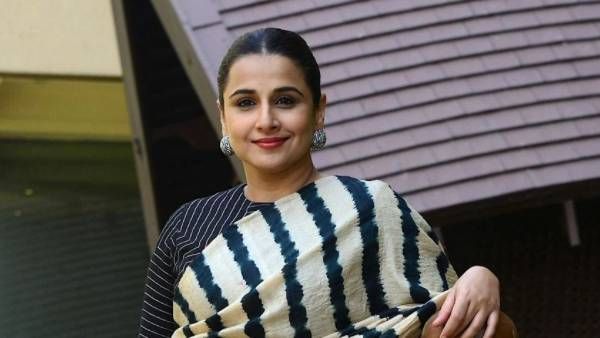 ఆ నిర్మాత నాతో అసభ్యంగా ప్రవర్తించాడు.. దక్షిణాది ఇండస్ట్రీలో ఎన్నో అవమానాలు.. విద్యాబాలన్ సంచలన వ్యాఖ్యలు