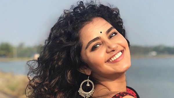 Anupama Parameswaran: మొదటిసారి అలా బ్యాక్ అందాలతో షాక్ ఇచ్చిన బ్యూటీ.. మైండ్ బ్లోయింగ్!
