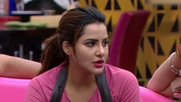 Bigg Boss Non Stop: నాగార్జునపై అషురెడ్డి ముద్దుల వర్షం.. ఆ వీడియో చూపించడం వల్లే!
