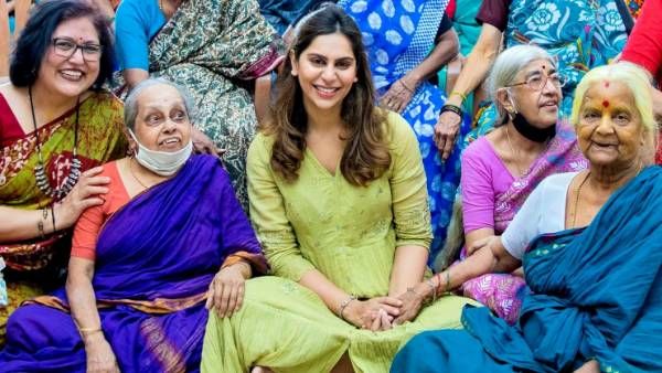 మరో మంచి పనితో వారికి అండగా నిలిస్తున్న మెగా కోడలు ఉపాసన.. గోల్డెన్ హార్ట్!