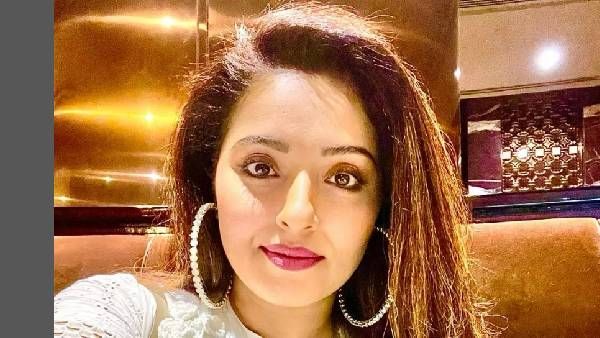 చిక్కుల్లో హీరోయిన్.. అసభ్యకరంగా వేధిస్తుంది అంటూ ఫిర్యాదు.. కేసు నమోదు?