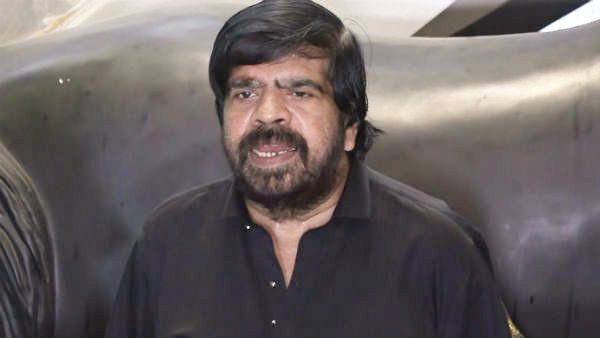 T Rajendar కు తీవ్ర అస్వస్థత.. సింగపూర్‌కు తరలించేందుకు శింబు ప్రయత్నాలు?