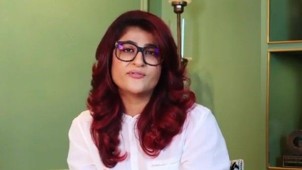 శృంగారం వల్ల ఉపయోగాలు.. నేను శృంగార కన్య అంటూ.. స్టార్ హీరో భార్య బోల్డ్ కామెంట్స్