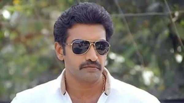 నందమూరి ఫ్యాన్స్‌కు త్రివిక్రమ్ ఝలక్.. మహేష్ మూవీలో విలన్ వార్తకు అలాంటి క్లైమాక్స్