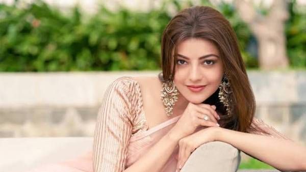 కొడుకుని పరిచయం చేసిన కాజల్ అగర్వాల్.. ఎంత క్యూట్ గా ఉన్నాడో చూశారా?