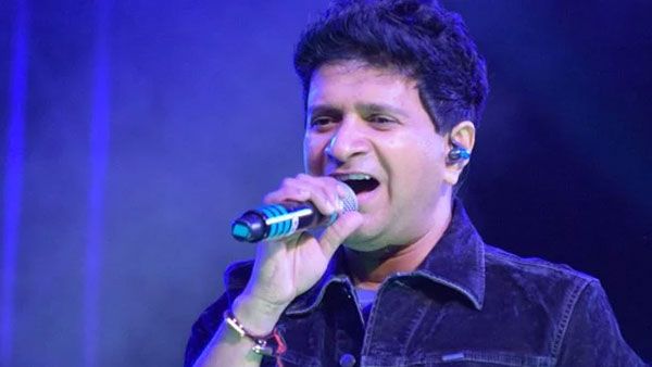 Singer KK మృతిపై అనుమానాలు.. తల, ముఖంపై గాయాలు!