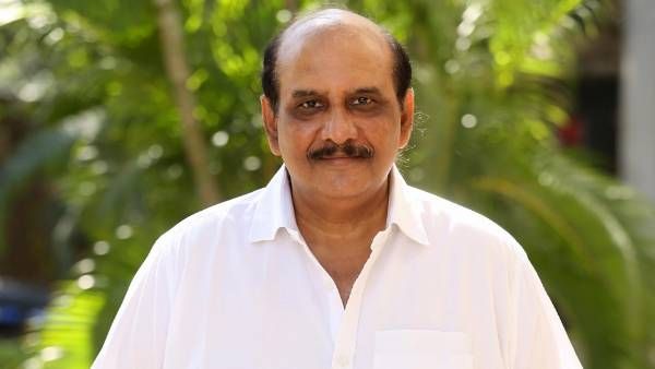 ప్రభాస్, మహేష్ అడిగినా కూడా వాళ్ళతో సినిమా చేయను.. నిర్మాత షాకింగ్ కామెంట్స్