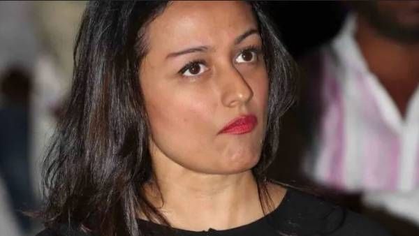 Namrata Shirodkar: వెండితెర రీ ఎంట్రీ పై క్లారిటీ ఇచ్చిన మహేష్ సతీమణి.. వాళ్ళు అడిగారు అంటూ..