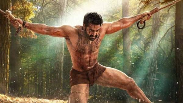 ప్రపంచవ్యాప్తంగా ఎన్టీఆర్ సంచలనం.. ట్విట్టర్ లో నెంబర్ వన్ రికార్డు!