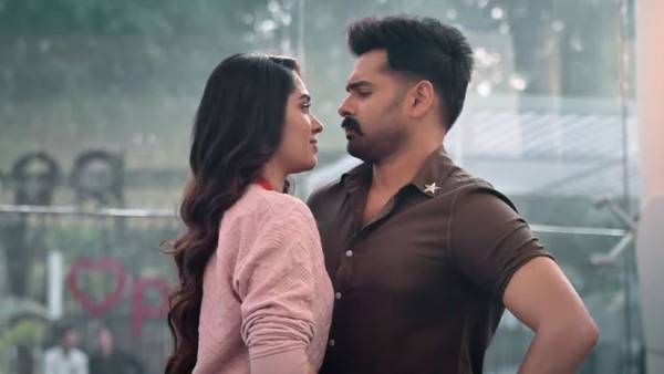 The Warrior Trailer: పోలీస్ ఆఫీసర్ గా దుమ్మురేపిన రామ్.. పవర్ ప్యాక్డ్ గా ప్లాన్ చేసిన లింగుస్వామి