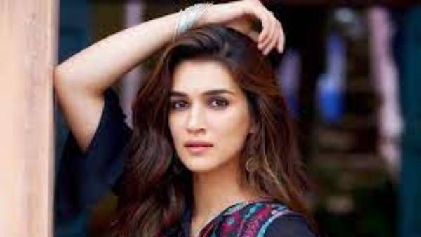 Kriti Sanon: నా స్వయంవరంలో విజయ్ దేవరకొండ.. ఆ ఇద్దరు హీరోలు కూడా ఉండాలి.. ఎందుకంటే?