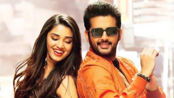 Macherla Niyojakavargam day 1 Collections.. నితిన్ మూవీకి ఊహించని వసూళ్లు.. ఫస్ట్ డే కలెక్షన్లు ఎంతంటే?