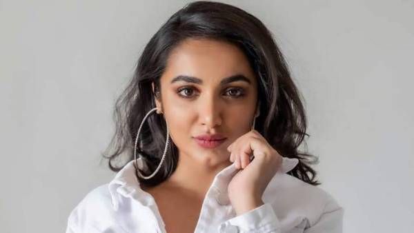 లిప్‌లాక్ కోసం ఆ హీరోని నేనే సెలెక్ట్ చేసుకొన్నా.. అతడితో అయితే.. తేజస్వి మదివాడ హాట్ కామెంట్