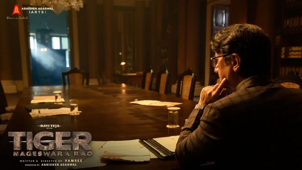 Tiger Nageswara Rao biopic టాలీవుడ్‌లోకి ప్రముఖ బాలీవుడ్ నటుడు.. రవితేజ మూవీలో కీలక పాత్ర